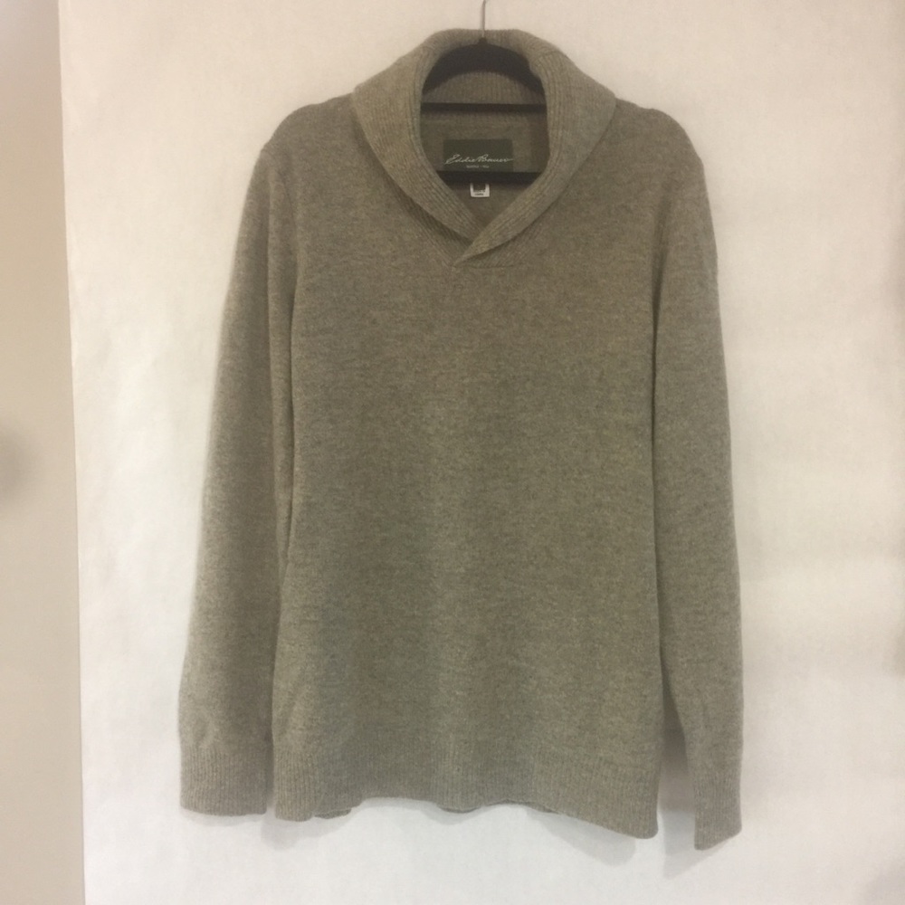 100% Lamb’s Wool Eddie Bauer  Men’s Sweater